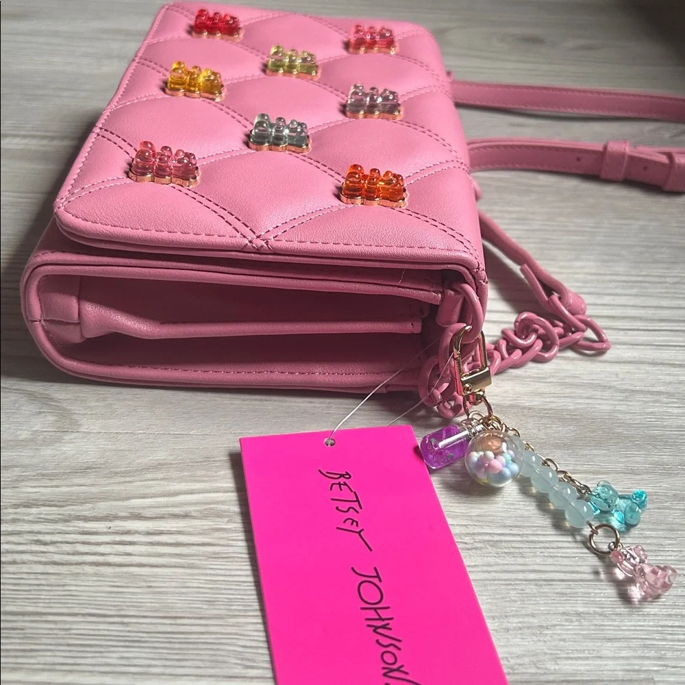 🐻 Gummy Bear Quilted Betsey Johnson Crossbody Bag NWT - Picture 7 of 14